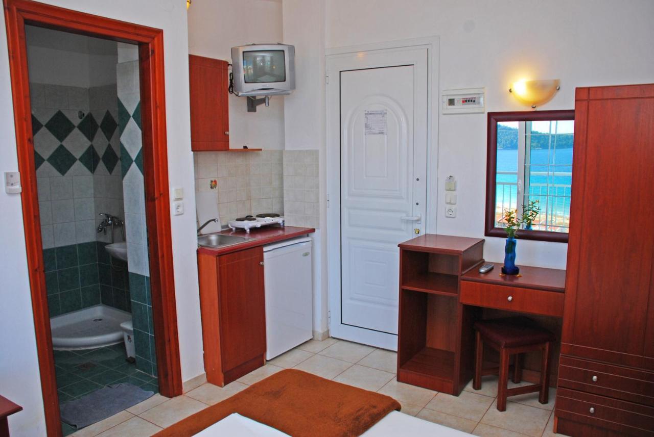 Hotel Emerald Chrysi Ammoudia Ruang foto